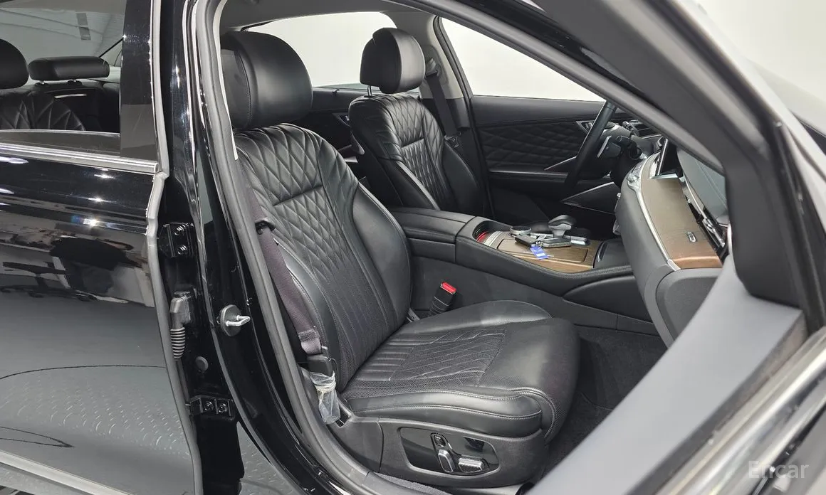 Фото 10 - Kia K9