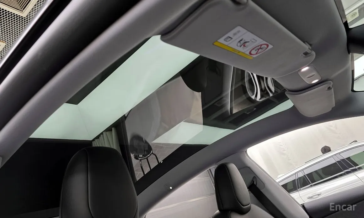 Фото 17 - Tesla Model Y