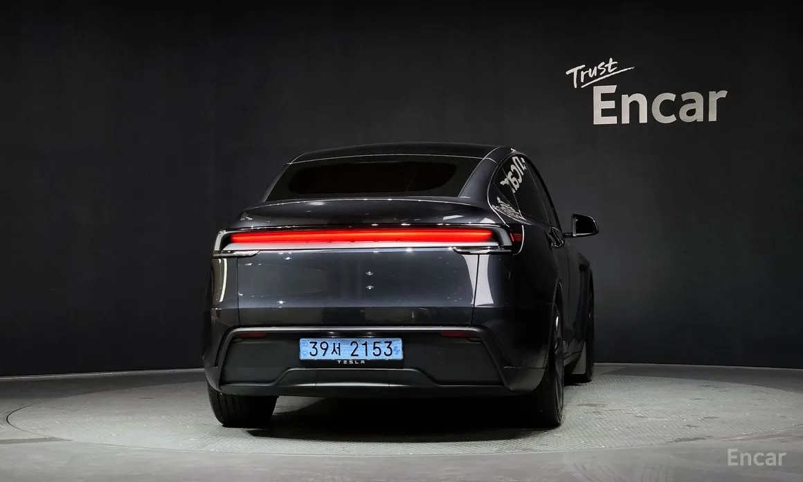 Фото 4 - Tesla Model Y