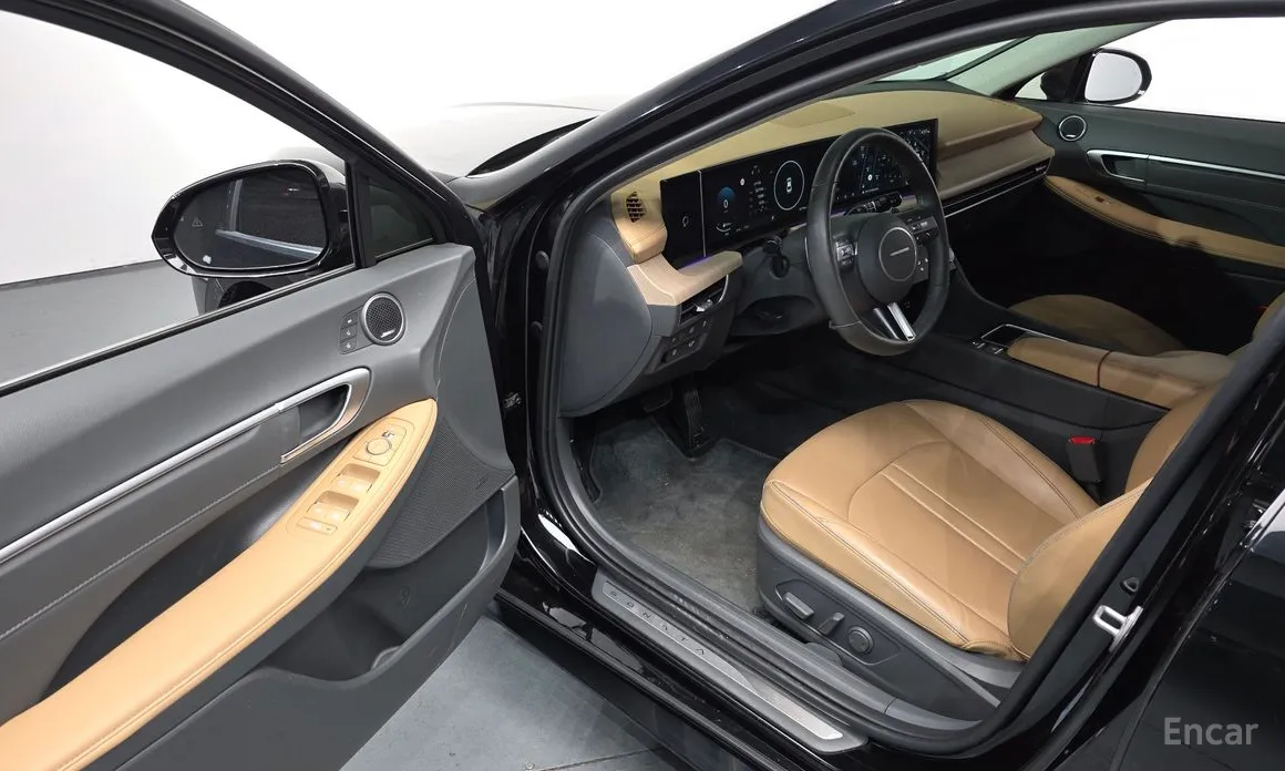 Фото 12 - Hyundai Sonata