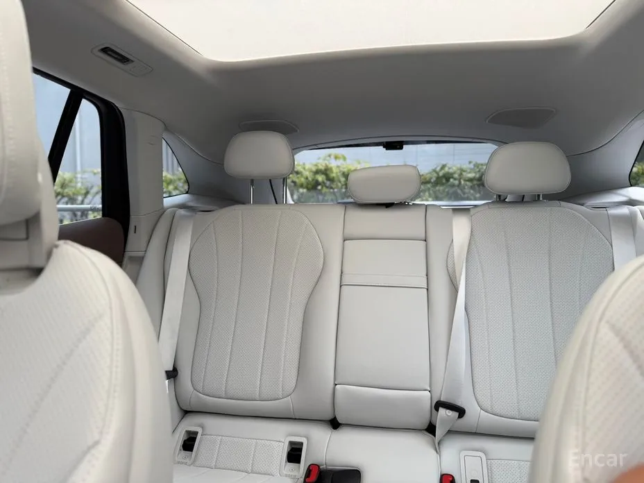 Фото 11 - Mercedes-Benz EQE