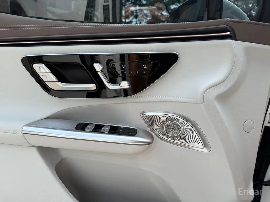 Фото 12 - Mercedes-Benz EQE