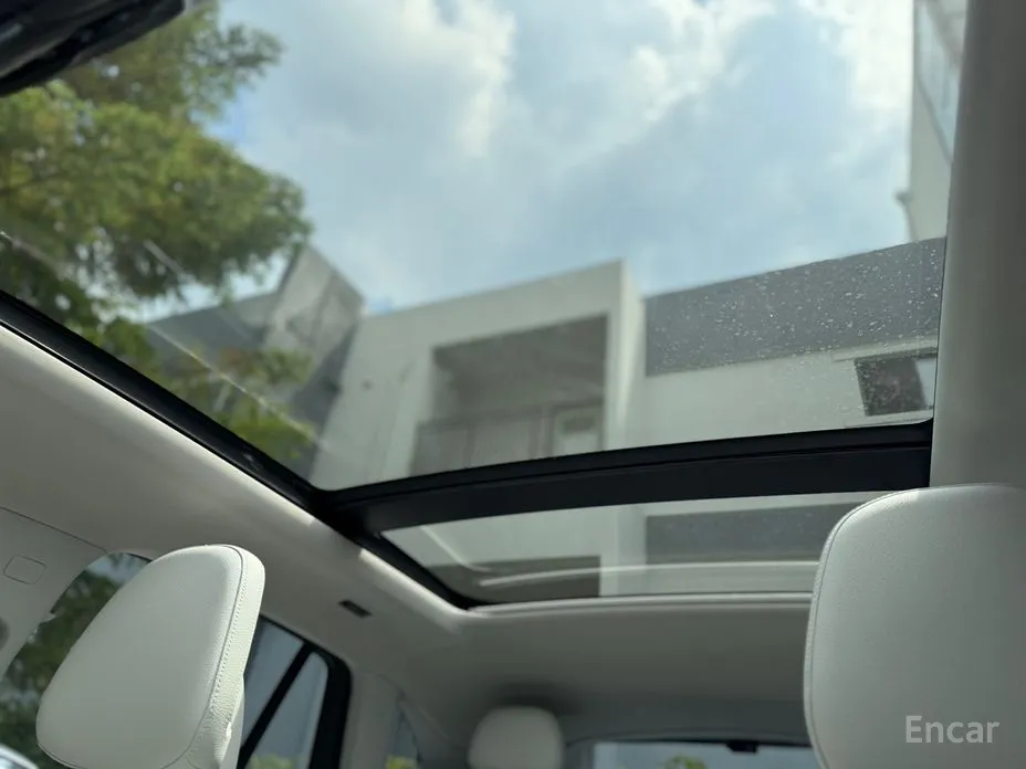 Фото 13 - Mercedes-Benz EQE