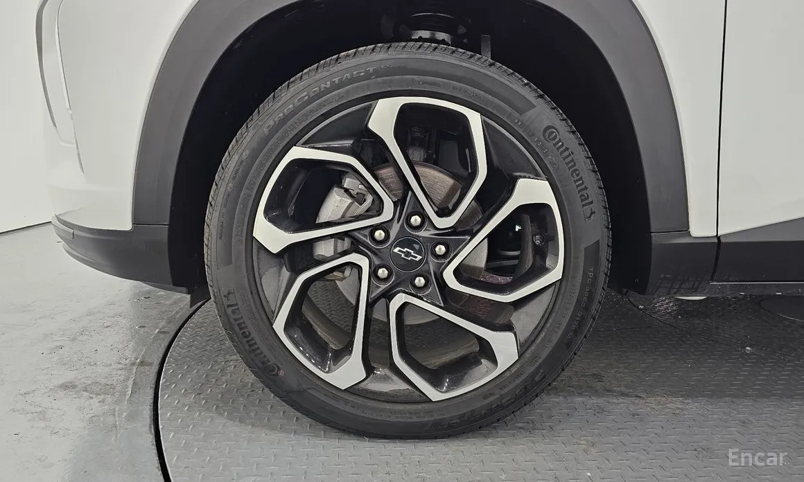 Фото 5 - Chevrolet Trax