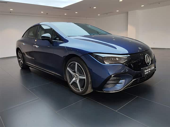 Фото 2 - Mercedes-Benz EQE