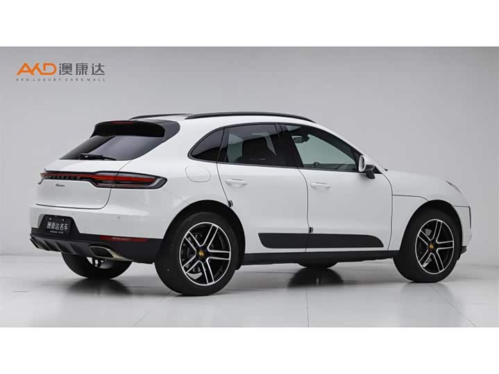 Фото 3 - Porsche Macan
