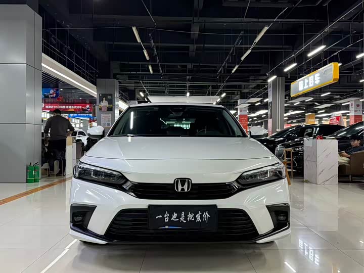 Фото 2 - Honda Civic