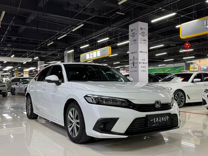 Фото 3 - Honda Civic