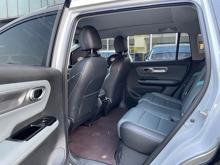 Фото 4 - GAC Aion Y