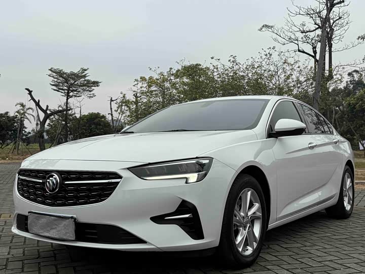 Фото 1 - Buick Regal