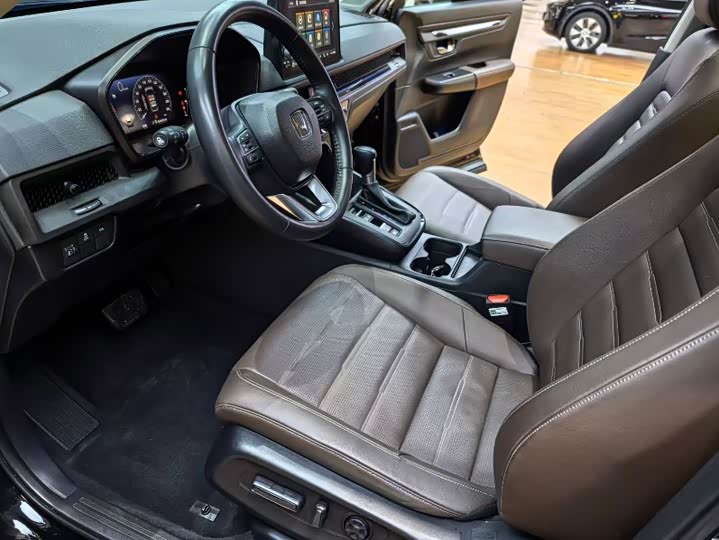 Фото 4 - Honda CR-V