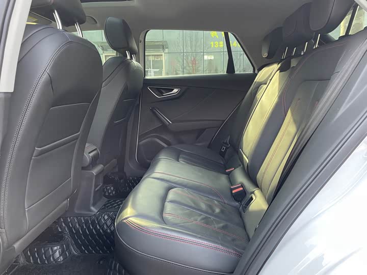 Фото 8 - Audi Q2L