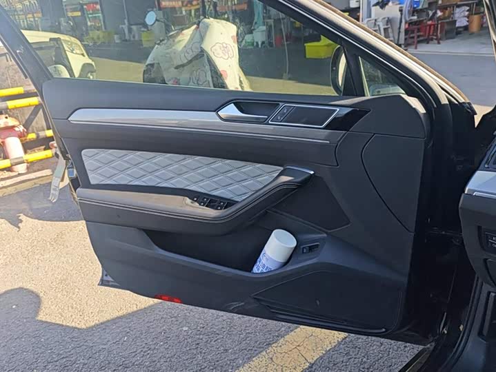 Фото 7 - Volkswagen Magotan