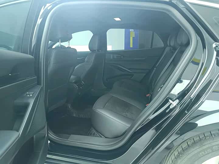 Фото 5 - Ford Mondeo