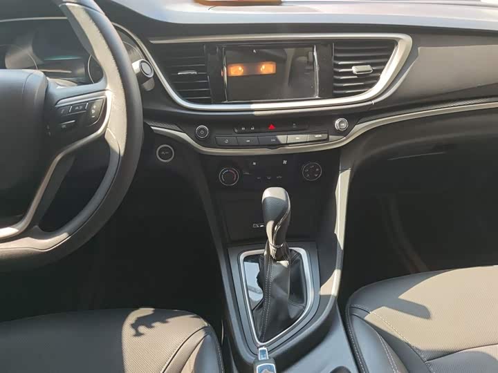 Фото 8 - Buick Excelle GT