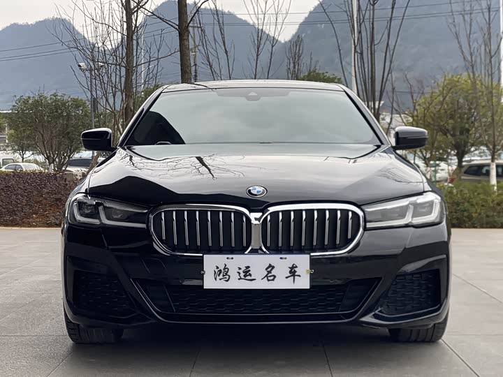 Фото 2 - BMW 5 Series