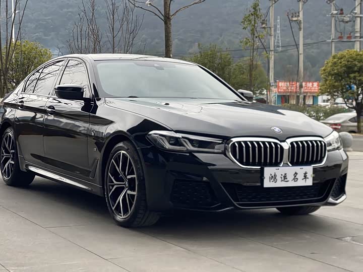 Фото 3 - BMW 5 Series