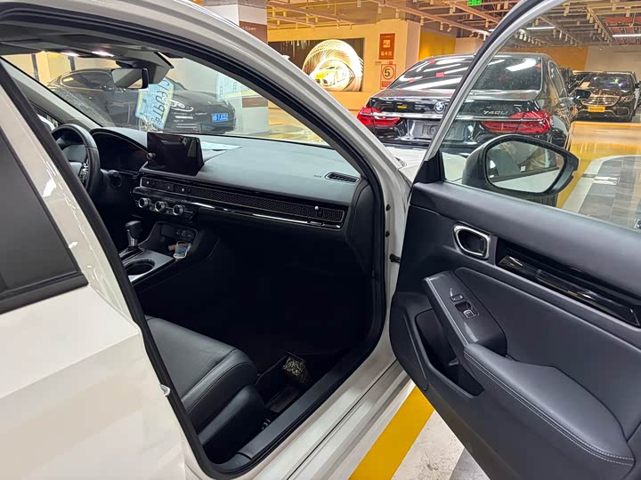 Фото 6 - Honda Civic