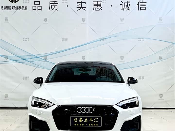 Фото 2 - Audi A5