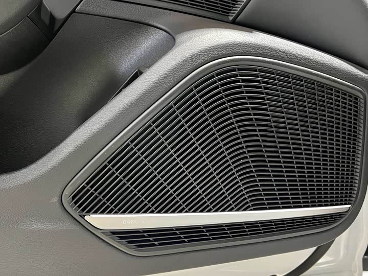 Фото 8 - Audi A5