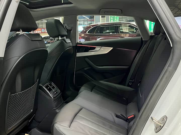 Фото 9 - Audi A5