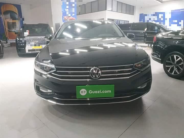 Фото 3 - Volkswagen Magotan