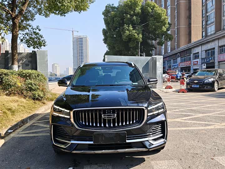 Фото 2 - Geely Monjaro