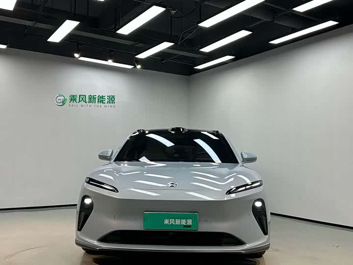 Фото 3 - Nio ET5T