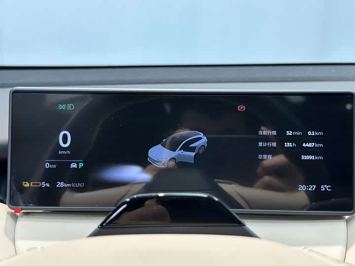 Фото 7 - Nio ET5T