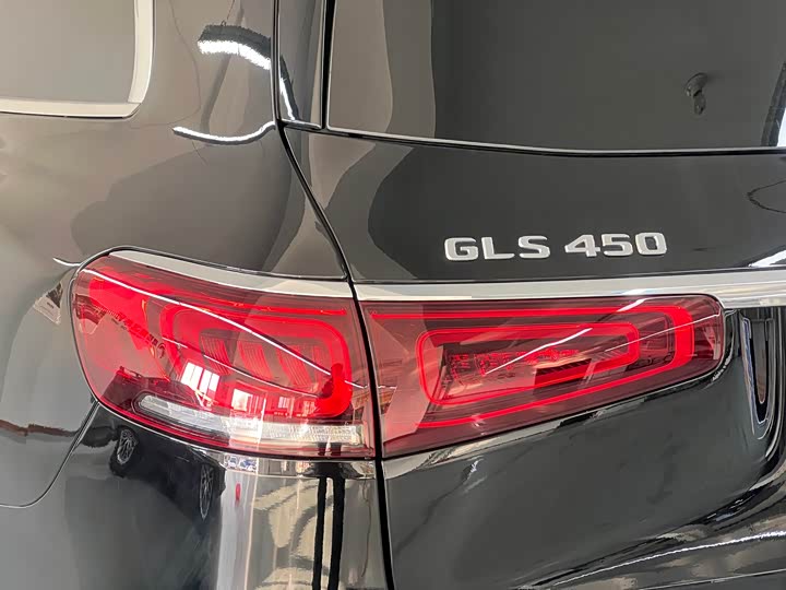 Фото 9 - Mercedes-Benz GLS-Class