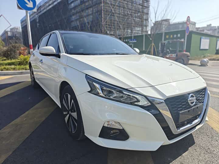 Фото 2 - Nissan Teana