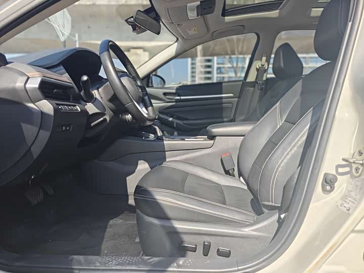 Фото 6 - Nissan Teana