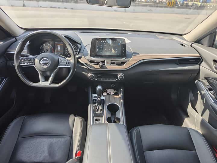 Фото 8 - Nissan Teana