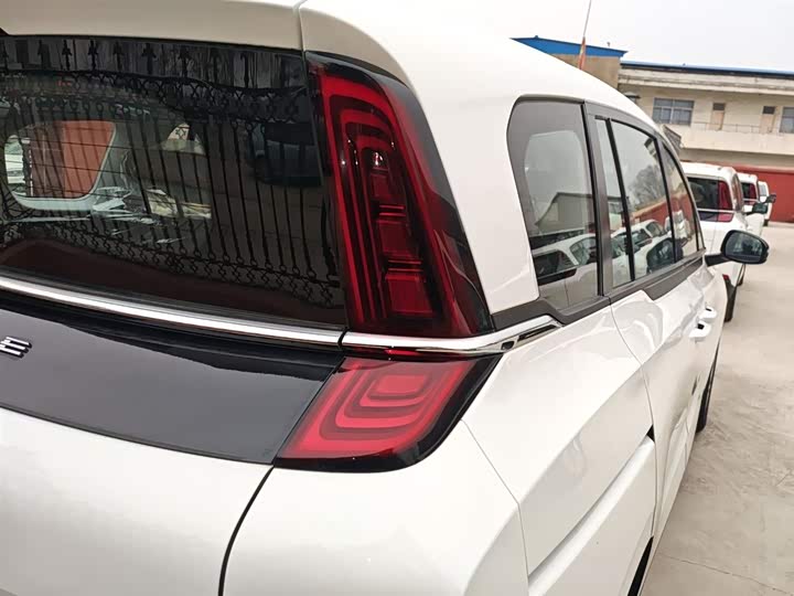 Фото 8 - Bestune NAT