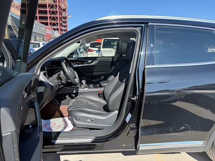 Фото 4 - Hongqi HS5