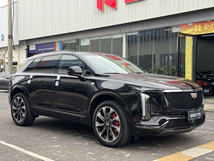 Фото 3 - Cadillac XT5