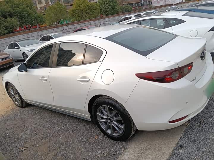 Фото 5 - Mazda 3 (Axela)