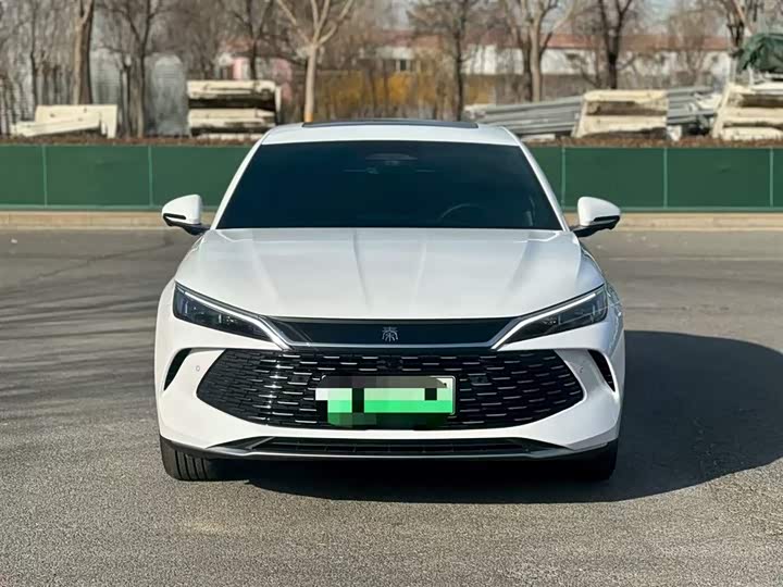 Фото 2 - BYD Qin L