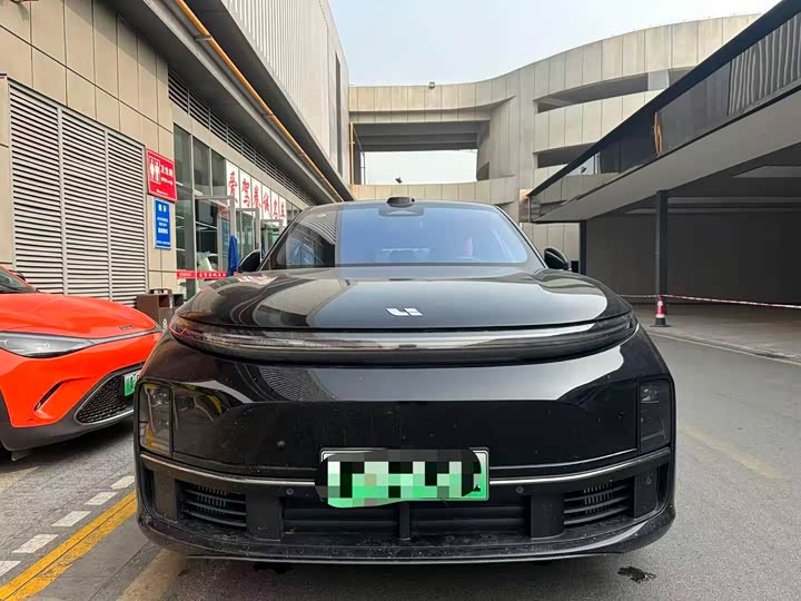 Фото 2 - LiXiang L7