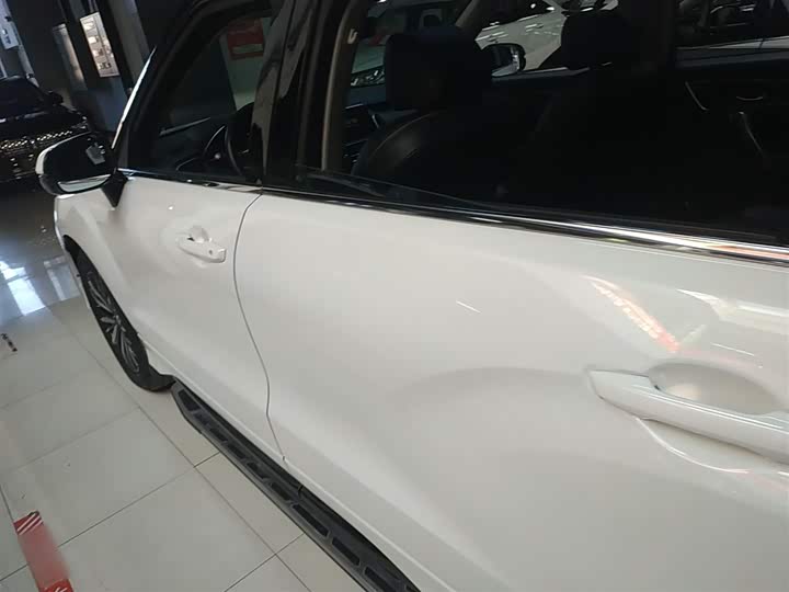 Фото 5 - Honda Avancier