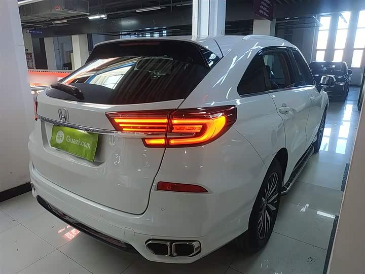 Фото 7 - Honda Avancier