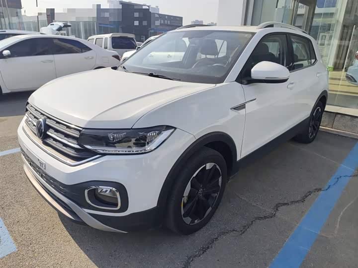 Фото 2 - Volkswagen Tacqua