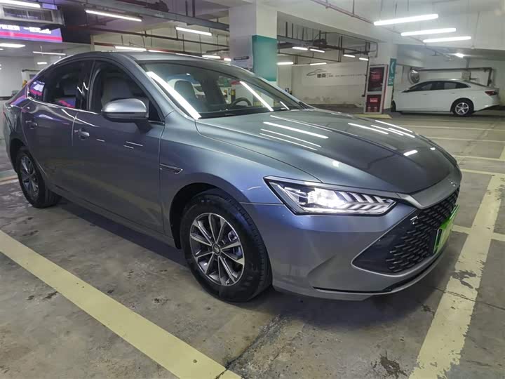 Фото 4 - BYD Qin Plus