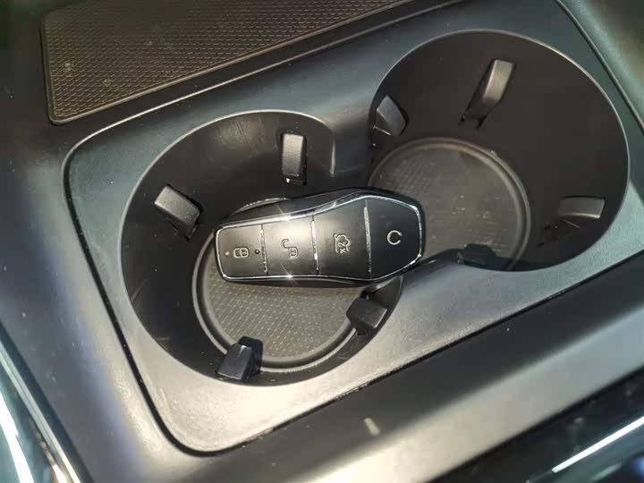 Фото 9 - BYD Qin Plus