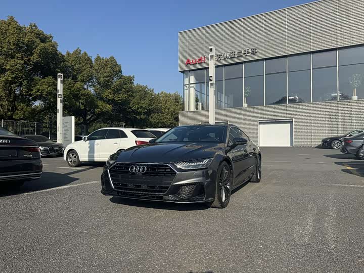 Фото 1 - Audi A7