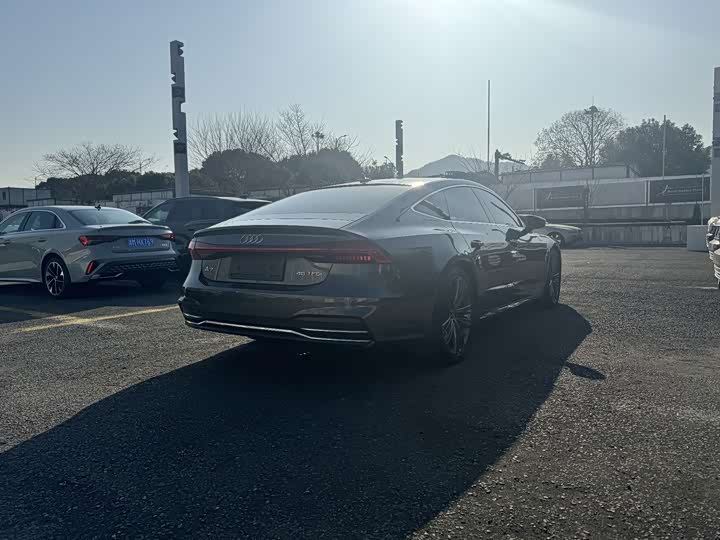 Фото 6 - Audi A7