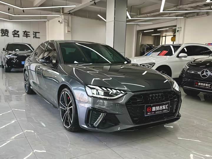 Фото 7 - Audi A4L