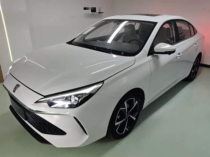 Фото 1 - Roewe i5