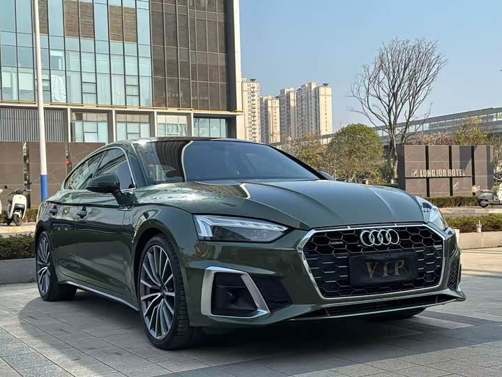 Фото 3 - Audi A5