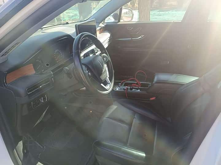 Фото 9 - Lincoln Corsair